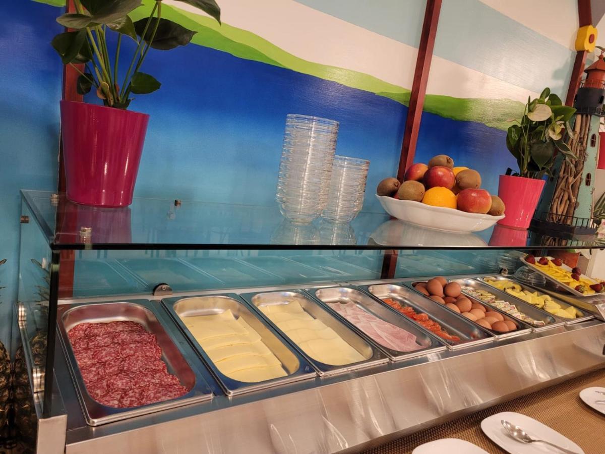 Si Rimini Hotel Екстер'єр фото