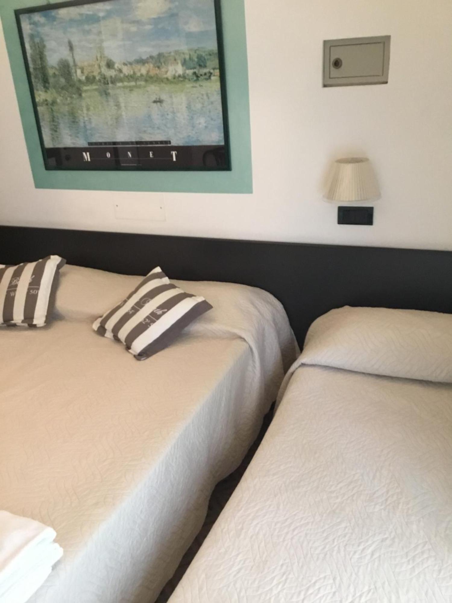 Si Rimini Hotel Екстер'єр фото