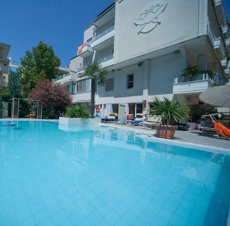Si Rimini Hotel Екстер'єр фото