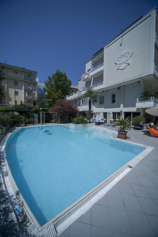 Si Rimini Hotel Екстер'єр фото